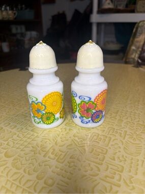 Vintage Avon White Floral Milk Glass Salt and Pepper Shakers